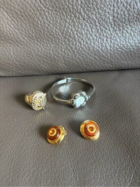 Set of 3 Accessories (Flower peekaboo watch, watch ring and clip on earrings)